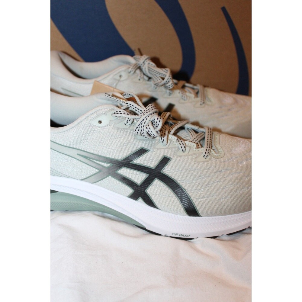 ASICS GT-2000 11 Light Sage Black Women's Running Athletic Sneakers NEW Sz 11 - Picture 4 of 8